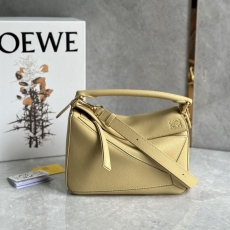 Loewe Puzzle Bags